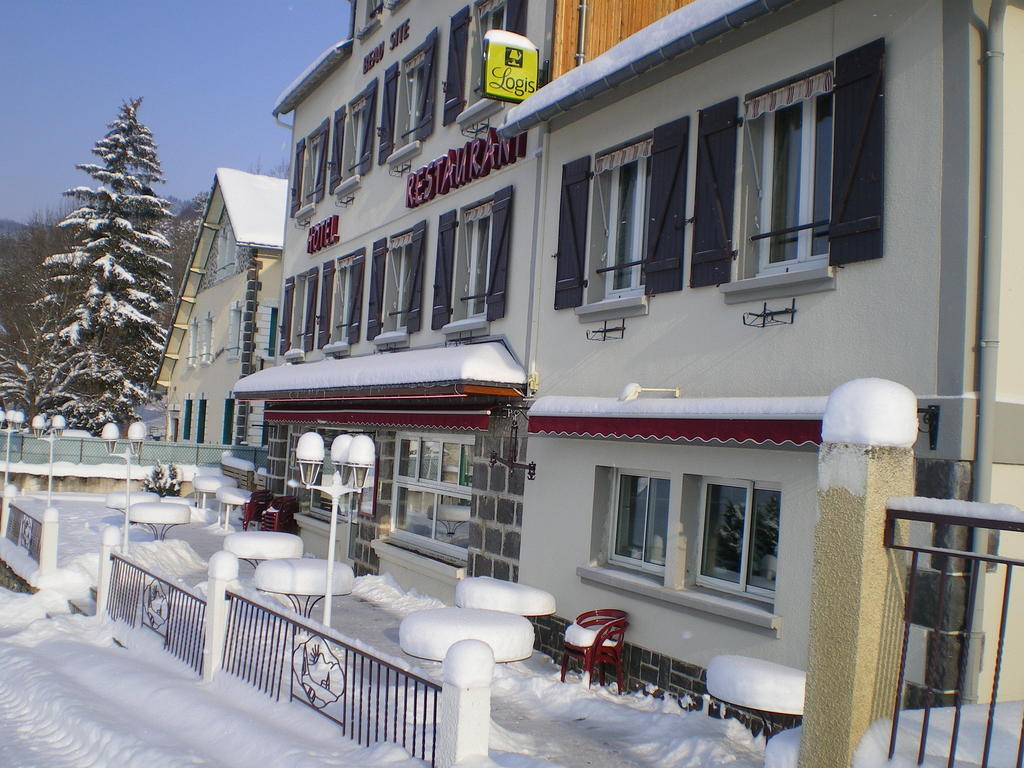 Logis Hotel Le Beau Site Chambon-sur-Lac Exteriör bild